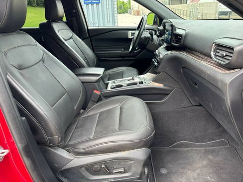 Used 2020 Ford Explorer Limited w/ Hybrid Equipment Group 310A AWD/4WD image 14