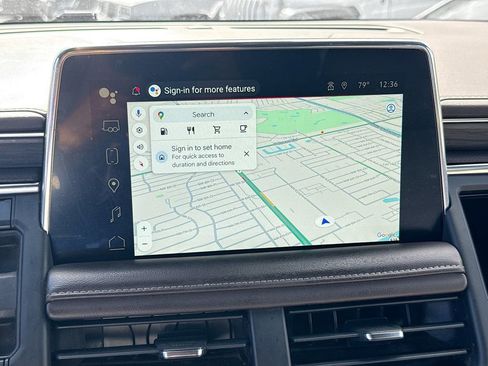 Used 2023 GMC Yukon SLT image 16