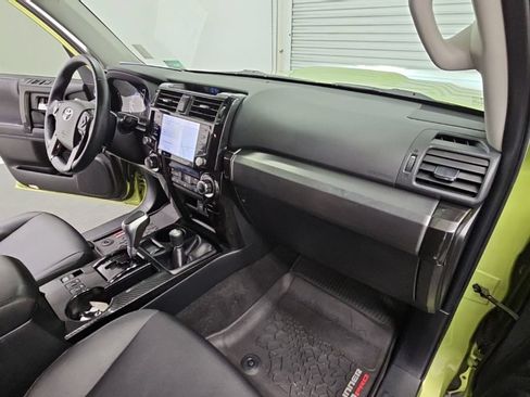 Used 2022 Toyota 4Runner TRD Pro AWD/4WD image 38