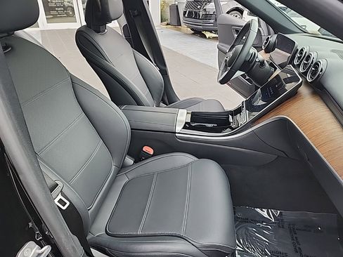 Used 2024 Mercedes-Benz C 300 Sedan image 22