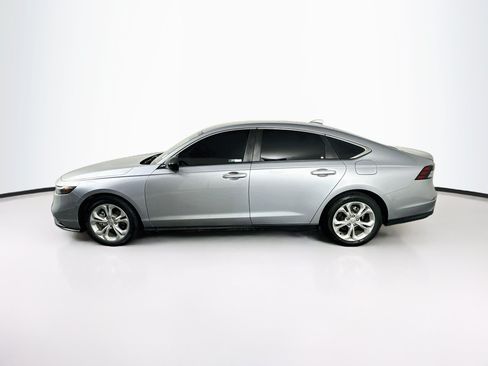 Used 2023 Honda Accord LX image 4
