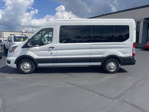Used 2024 Ford Transit 350 XLT image 2