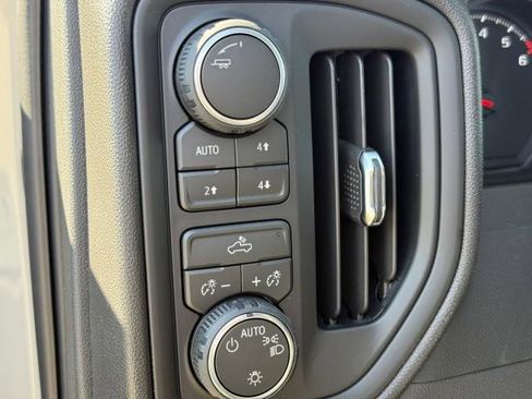 New 2026 Chevrolet Silverado 1500 Custom Trail Boss w/ Dark Appearance Package image 24