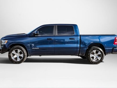 Used 2023 RAM 1500 Laramie AWD/4WD image 9