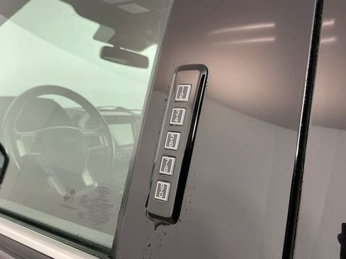 Used 2020 Ford F150 Platinum w/ Technology Package image 11