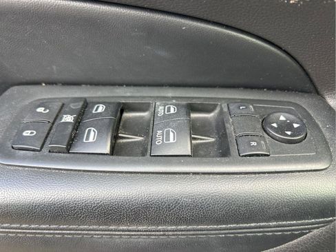 Certified 2020 Jeep Grand Cherokee Altitude image 14