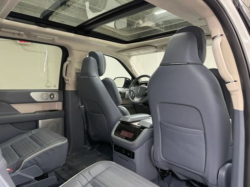Used 2022 Lincoln Navigator Black Label AWD/4WD image 65