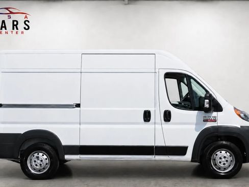 Used 2018 RAM ProMaster 1500 FWD image 1