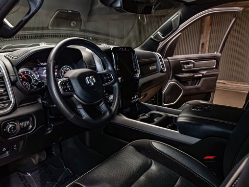 Used 2023 RAM 1500 Laramie image 16