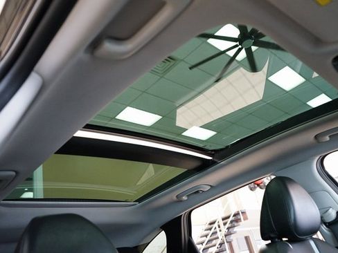 Used 2022 Hyundai Tucson Limited image 10