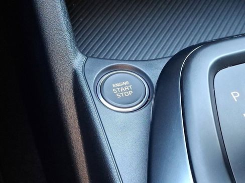 Used 2025 Kia K4 LXS image 26