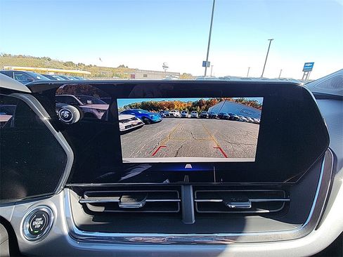 New 2026 Chevrolet Trax LT w/ Driver Confidence Package image 22