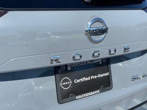 Certified 2023 Nissan Rogue SL w/ SL Premium Package AWD/4WD image 24