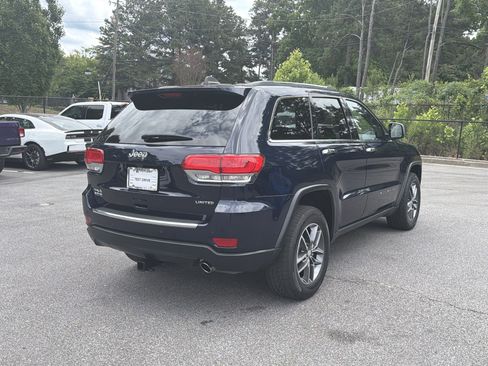 Used 2017 Jeep Grand Cherokee Limited w/ Luxury Group II AWD/4WD image 8