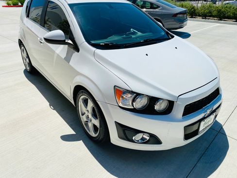 Used 2016 Chevrolet Sonic LTZ FWD image 12