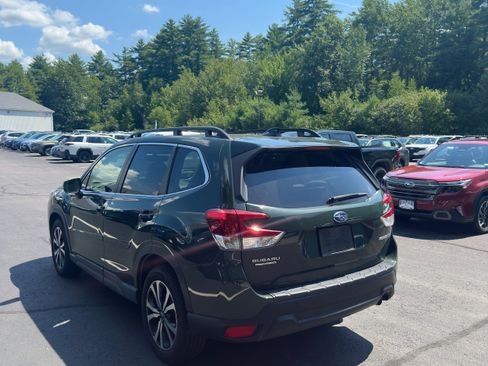 Used 2024 Subaru Forester Limited AWD/4WD image 7
