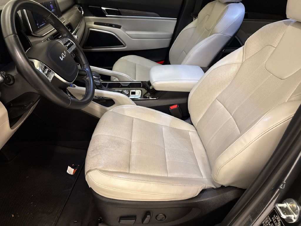 Used 2022 Kia Telluride EX w/ EX Premium Package FWD image 19