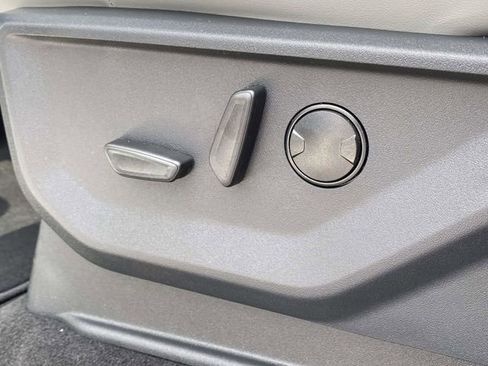 New 2026 Ford Expedition Active AWD/4WD image 17