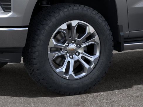 Used 2024 Chevrolet Silverado 1500 LTZ w/ LTZ Premium Package image 9