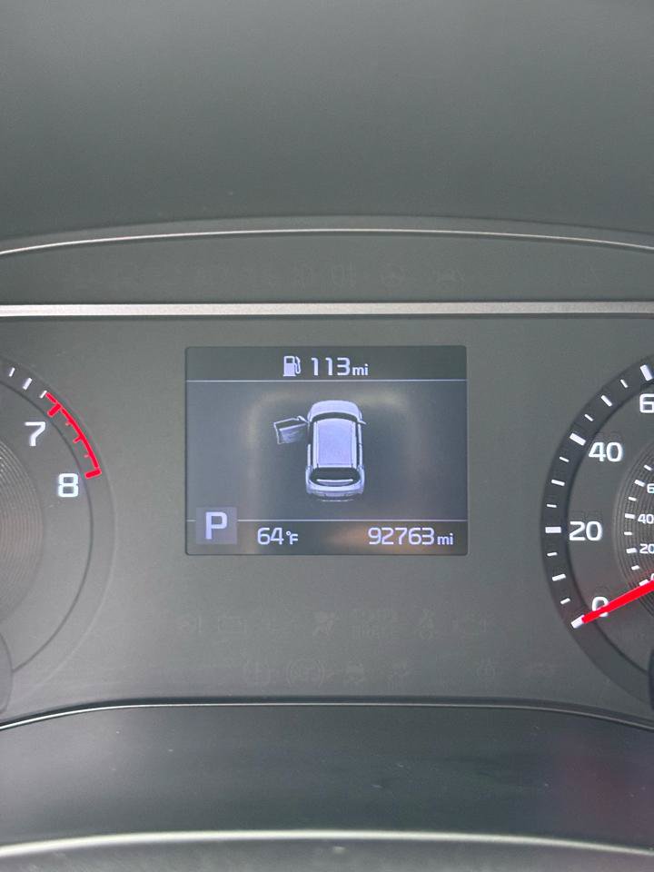 Used 2020 Kia Soul LX FWD image 15