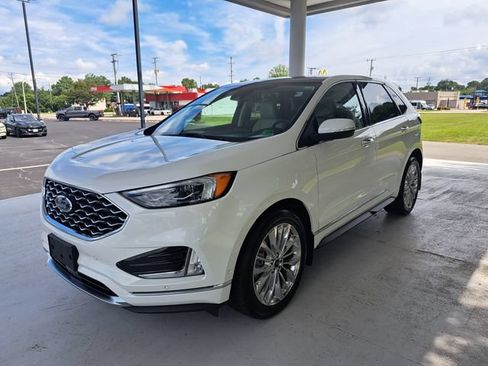 Used 2024 Ford Edge Titanium w/ Titanium Elite Package AWD/4WD image 3