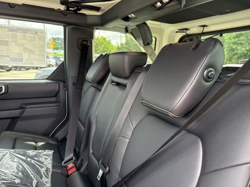 New 2026 Ford Bronco Badlands AWD/4WD image 20
