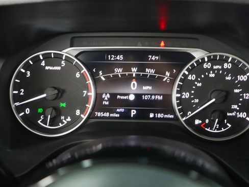 Used 2022 Nissan Rogue SL w/ SL Premium Package image 15