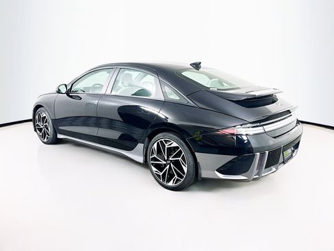 Used 2023 Hyundai Ioniq 6 SEL AWD/4WD image 5