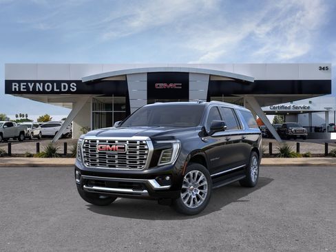 New 2026 GMC Yukon XL Denali w/ Advanced Technology Package AWD/4WD image 8