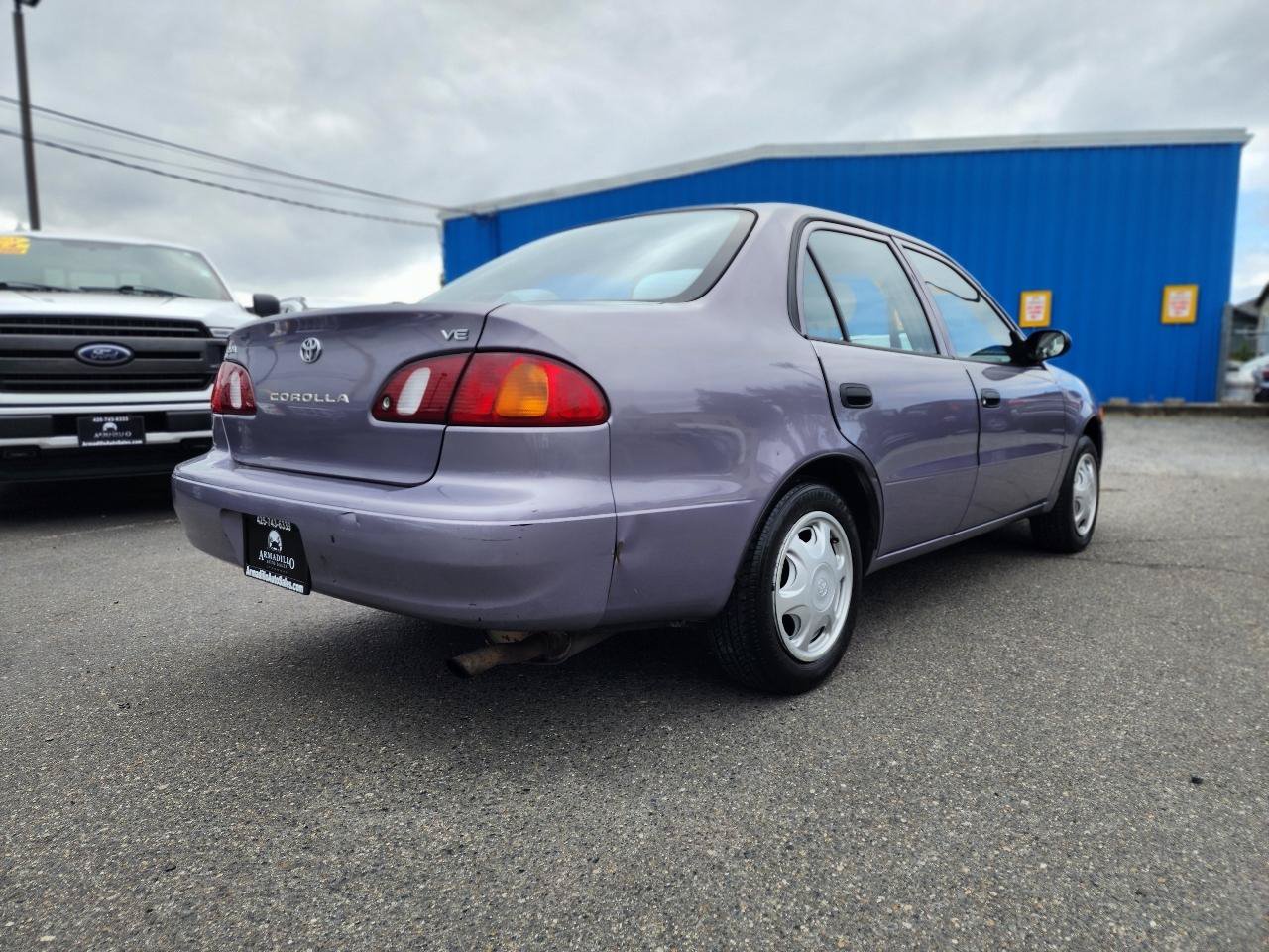 Used 1998 Toyota Corolla FWD image 4