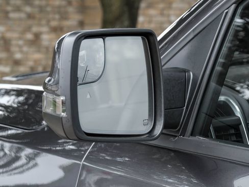 Used 2023 RAM 1500 Laramie AWD/4WD image 58