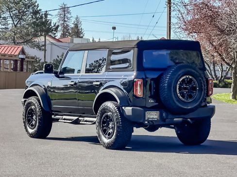 Used 2024 Ford Bronco Wildtrak image 6