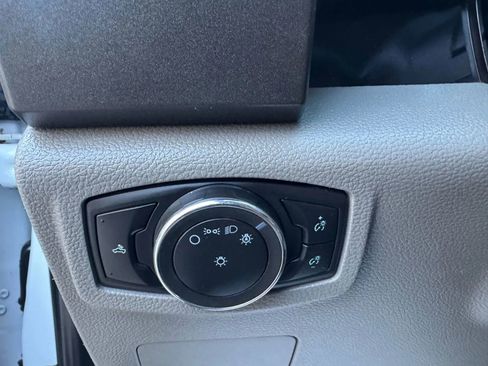 Used 2020 Ford F250 XL w/ Power Equipment Group AWD/4WD image 12
