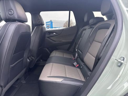 New 2026 Chevrolet Equinox LT w/ Convenience Package II image 13