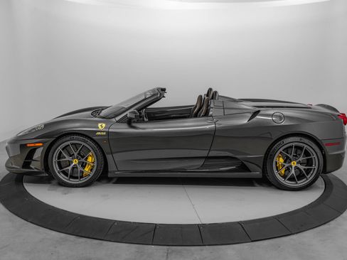 Used 2009 Ferrari F430 Scuderia RWD image 3