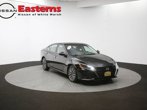 Used 2023 Nissan Altima 2.5 SV w/ SV Premium Package image 82
