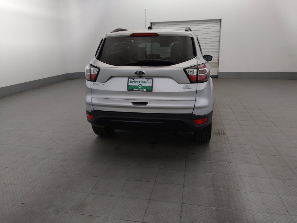 Used 2017 Ford Escape SE w/ SE Sport Appearance Package FWD image 7