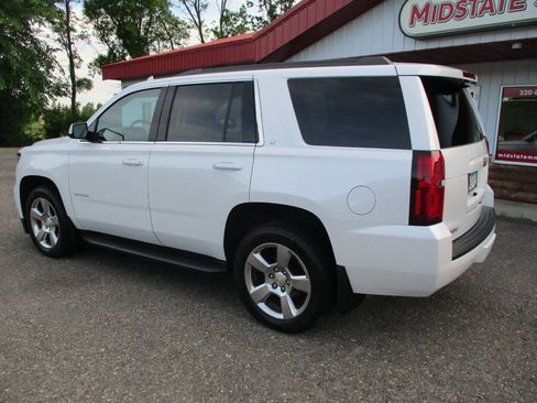 Used 2017 Chevrolet Tahoe LT w/ Luxury Package AWD/4WD image 5