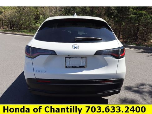 Certified 2026 Honda HR-V LX image 6