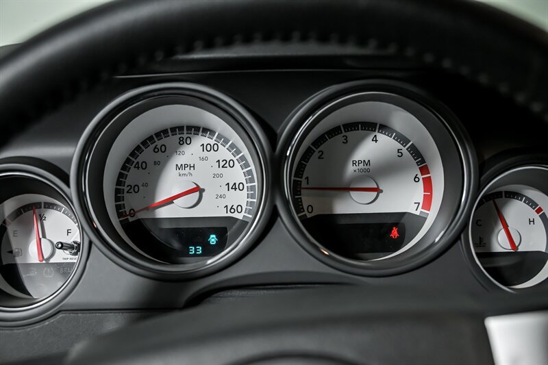 Used 2009 Dodge Challenger R/T RWD image 20