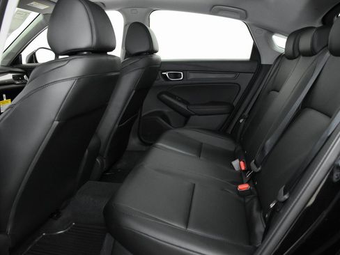 New 2025 Acura Integra image 23