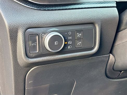 Used 2020 Ford Explorer ST w/ Premium Technology Package image 11