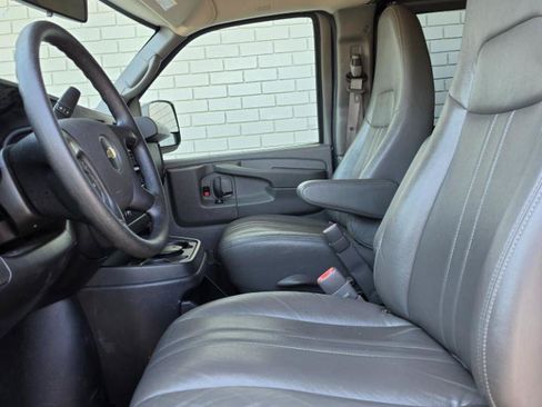 Used 2013 Chevrolet Express 2500 LS w/ Power Package RWD image 10
