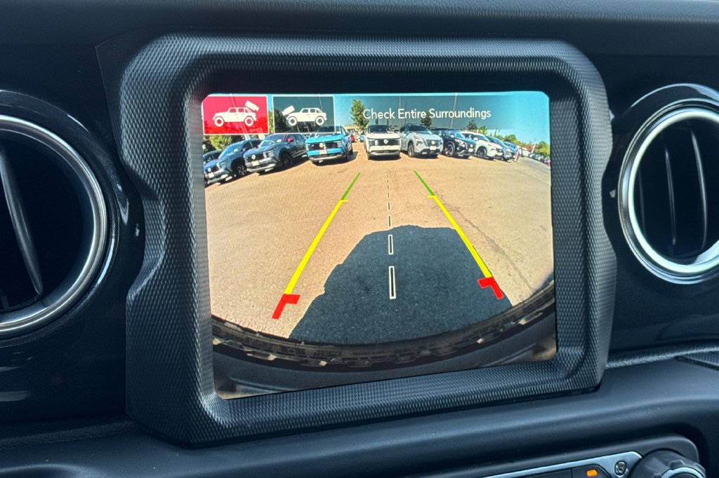 Used 2023 Jeep Wrangler Unlimited Rubicon 392 w/ Dual Door Group (Lowers Only) AWD/4WD image 19