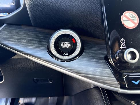 Used 2024 Jeep Wagoneer L Series II w/ Flexible Seating Group image 24