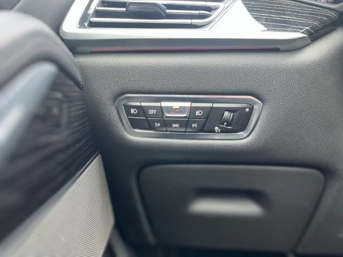 Used 2020 BMW X7 M50i image 22