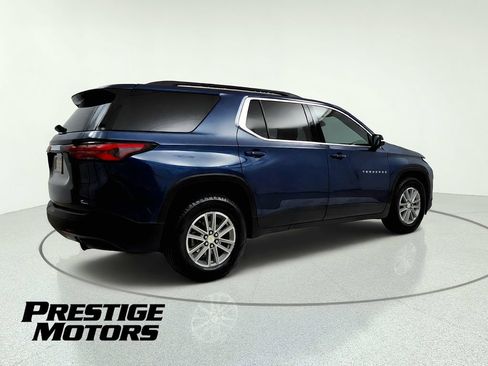 Used 2022 Chevrolet Traverse LT AWD/4WD image 8