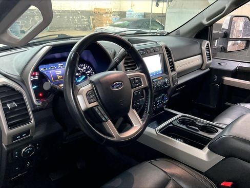Used 2021 Ford F350 Lariat w/ Lariat Ultimate Package image 16