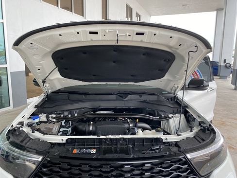 Certified 2024 Ford Explorer ST w/ Equipment Group 401A image 36