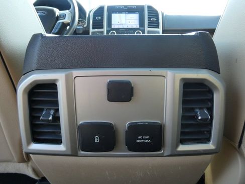 Used 2017 Ford F150 Lariat AWD/4WD image 19